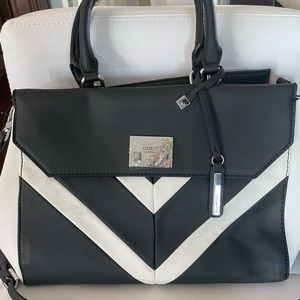 Guess purse, brand new with tags.